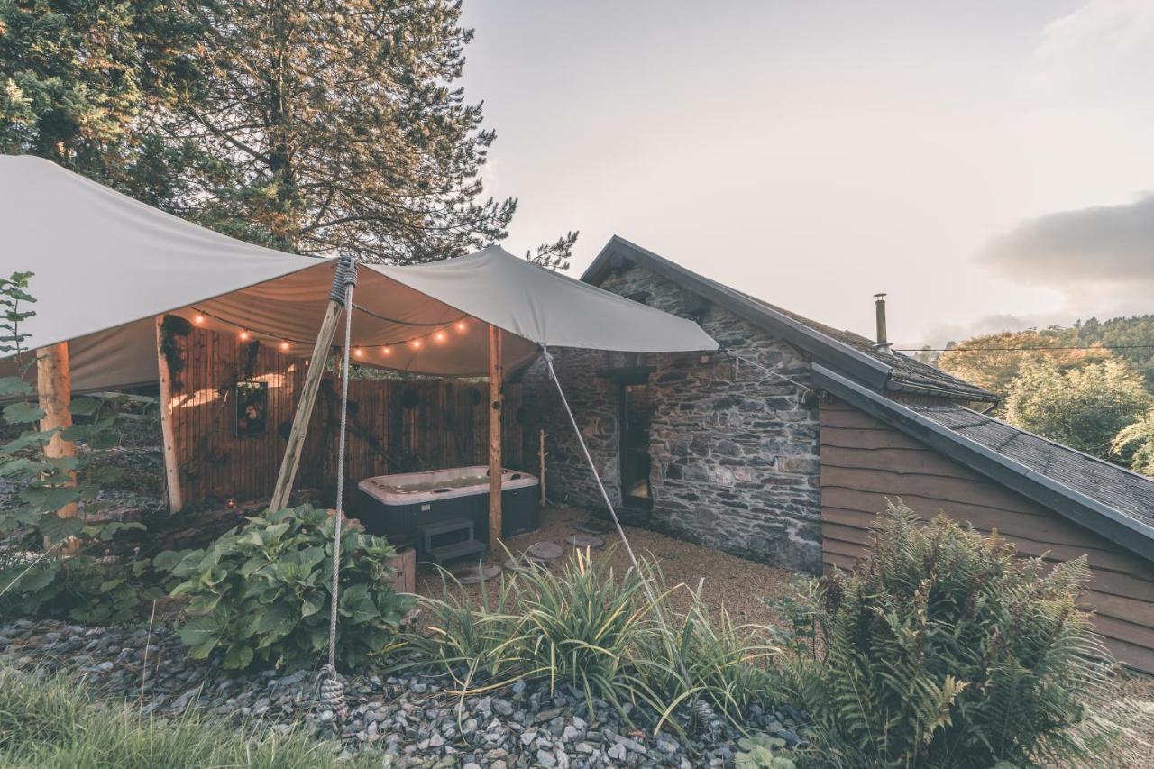 Romantic Getaway - Sauna And Jacuzzi - El Clandestino Stoumont Bagian luar foto