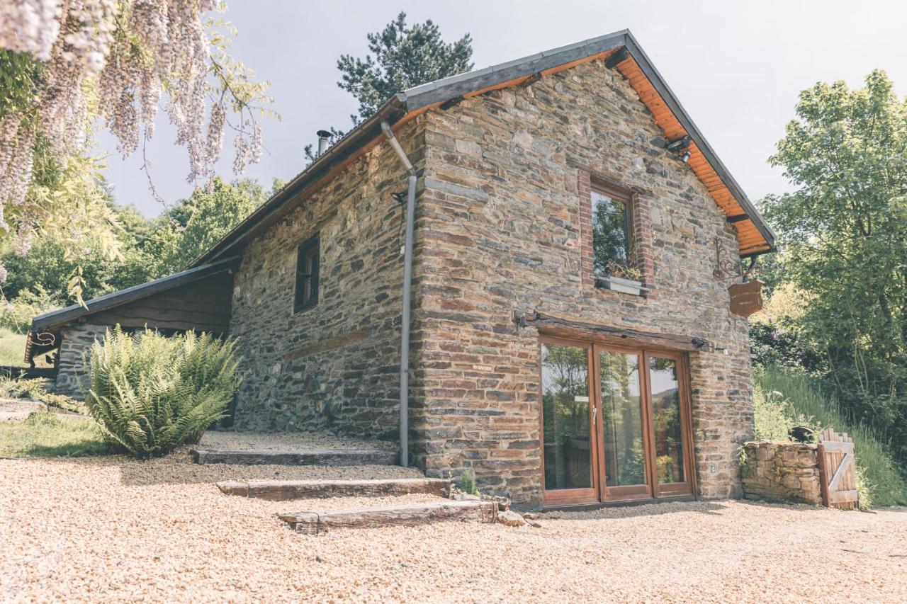 Romantic Getaway - Sauna And Jacuzzi - El Clandestino Stoumont Bagian luar foto